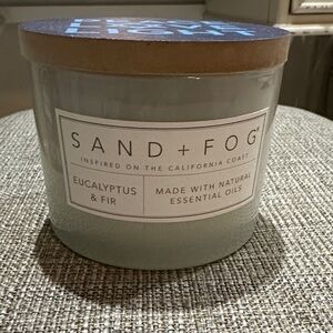 Sand + Fog 12 oz Scented Eucalyptus Fir Candle White Christmas Holiday Gift New